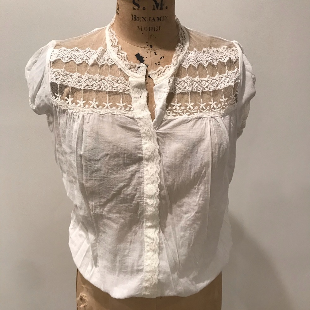 Top with lace detailing